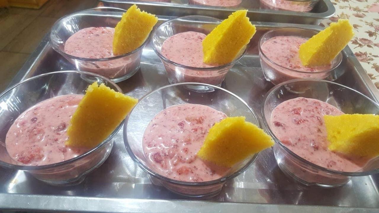 Pensiunea Agroturistica Casa Colinita Vatra Moldoviţei Zewnętrze zdjęcie